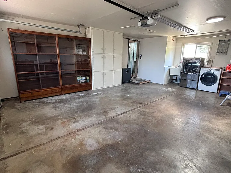 1337 Bedford St — Photo 35
