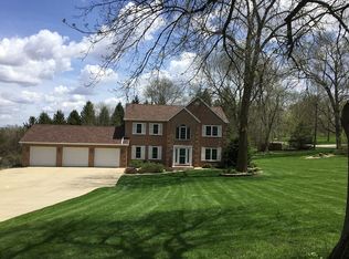 1161 Lakeview Dr, Buckingham, IA 50612