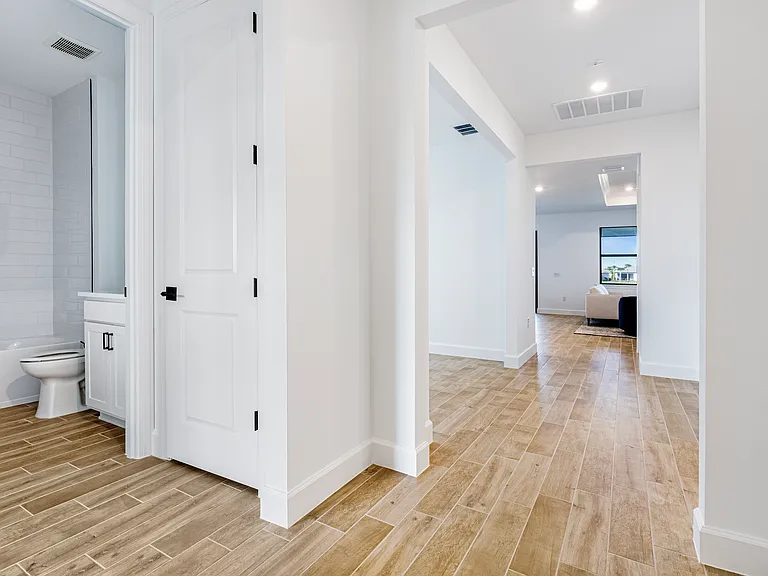 20514 Pebble Glen Dr — Photo 2