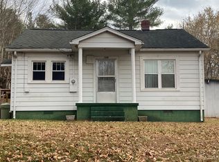 104 E Bethel Rd, Morganton, NC 28655