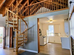 410 S Oregon St, Jacksonville, OR 97530