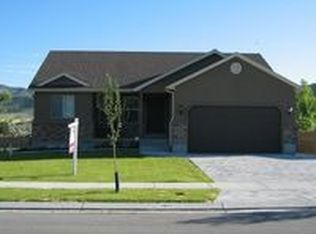 4692 E Silver Creek Way, Eagle Mountain, UT 84005