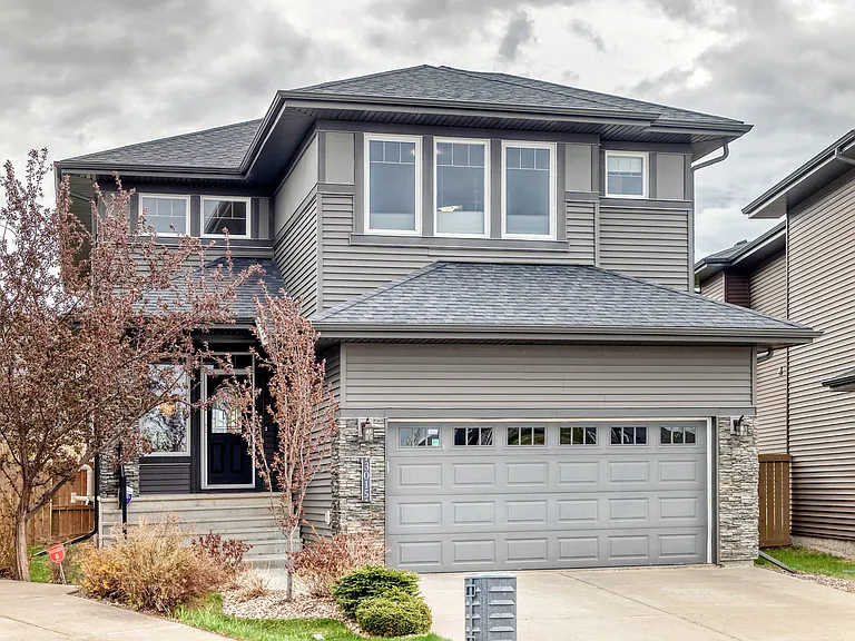 3015 Winspear Cmn SW — Photo 49