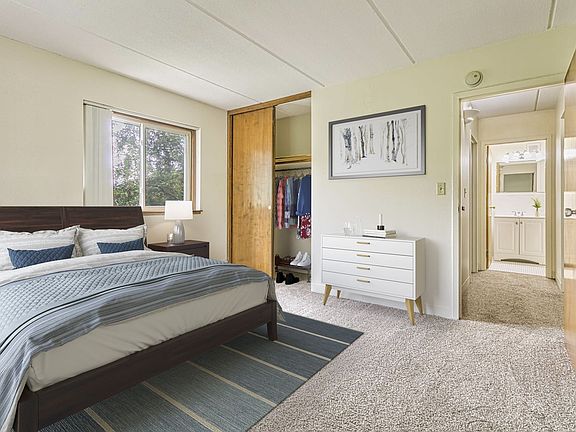 3rd image of 2095 Dotte Dr #404