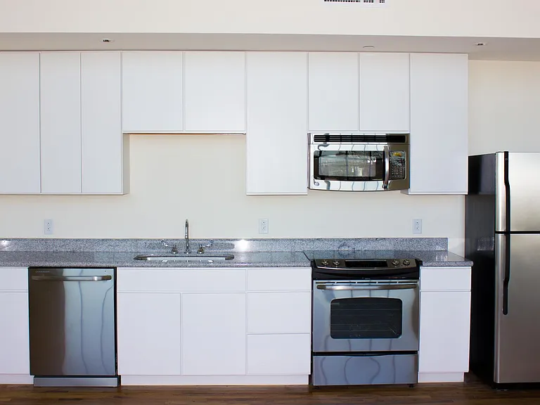 511 Marigny Apartments — Photo 19