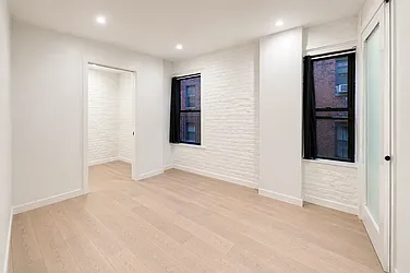 280 Mulberry Street #4E image 1 of 5