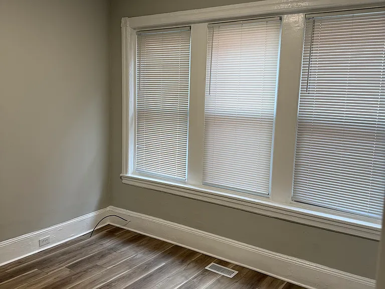 514 W Tabor Rd #1 — Photo 4
