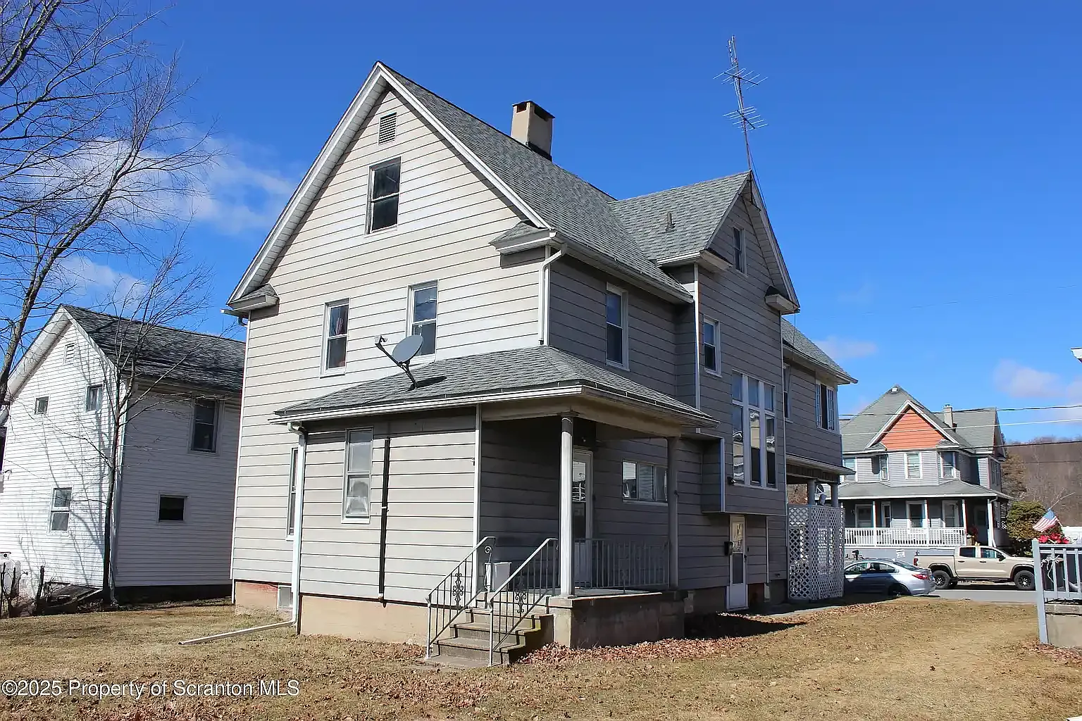 2 bed, 1100 sqft, $1,000 — Photo 2