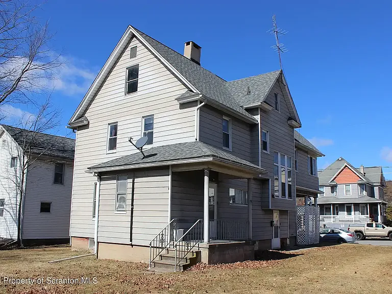 313 Hickory St #1 — Photo 2