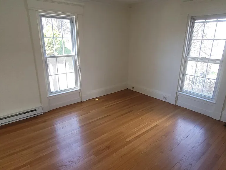 599 Union St #1 — Photo 12