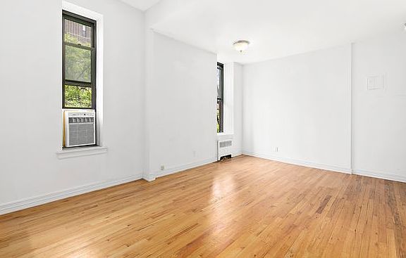 2nd image of 100 W 85th St APT 1NB