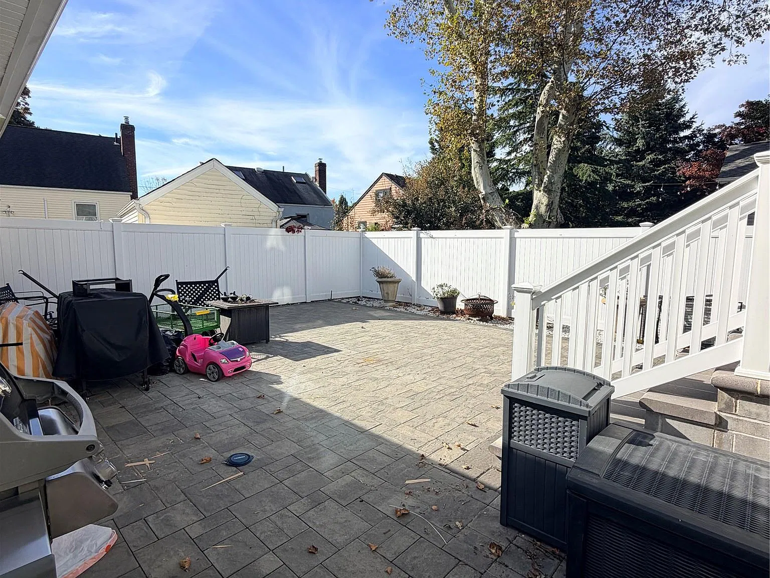 2 bed, 1.0 bath, 1000 sqft, $3,200 — Photo 4