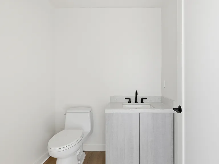The Residences at Echo Park — Photo 18