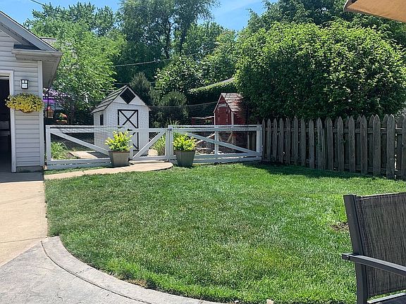 4th image of 5207 Bridge Ave