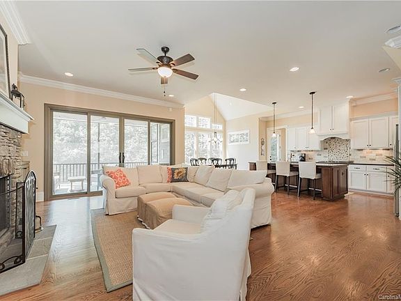 5th image of 196 Bayberry Creek Cir #318