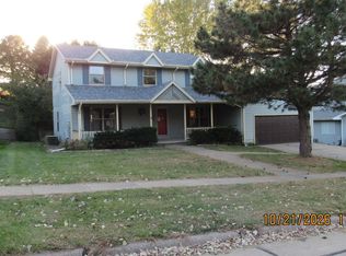 1304 46th St, Sioux City, IA 51104