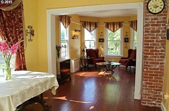 Living room, dining room