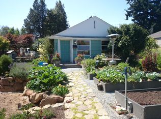 4057 49th Ave SW, Seattle, WA 98116