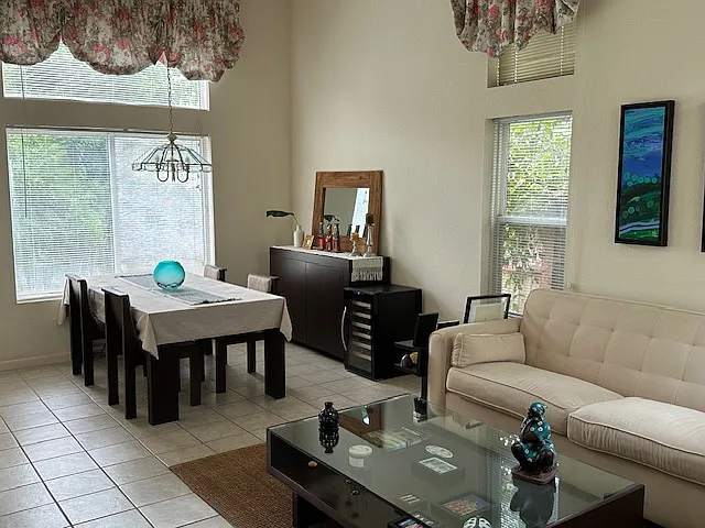 2804 Prado Ln — Photo 4