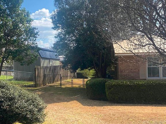 2nd image of 56 Glen Dr