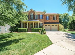 4109 Exbury Gardens Dr, Waxhaw, NC 28173