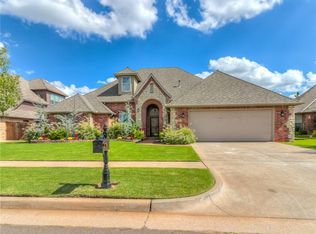 15524 Wood Creek Ln, Edmond, OK 73013