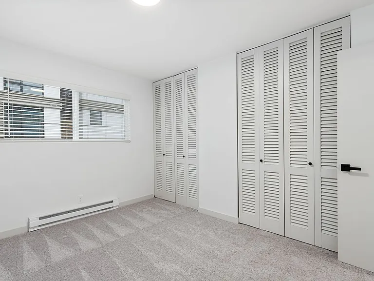 Modern Apartments in Queen Anne Steps from Climate Pledge Arena! — Photo 26
