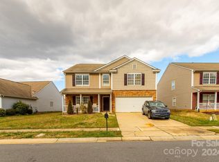 8731 Chalkstone Rd, Charlotte, NC 28216