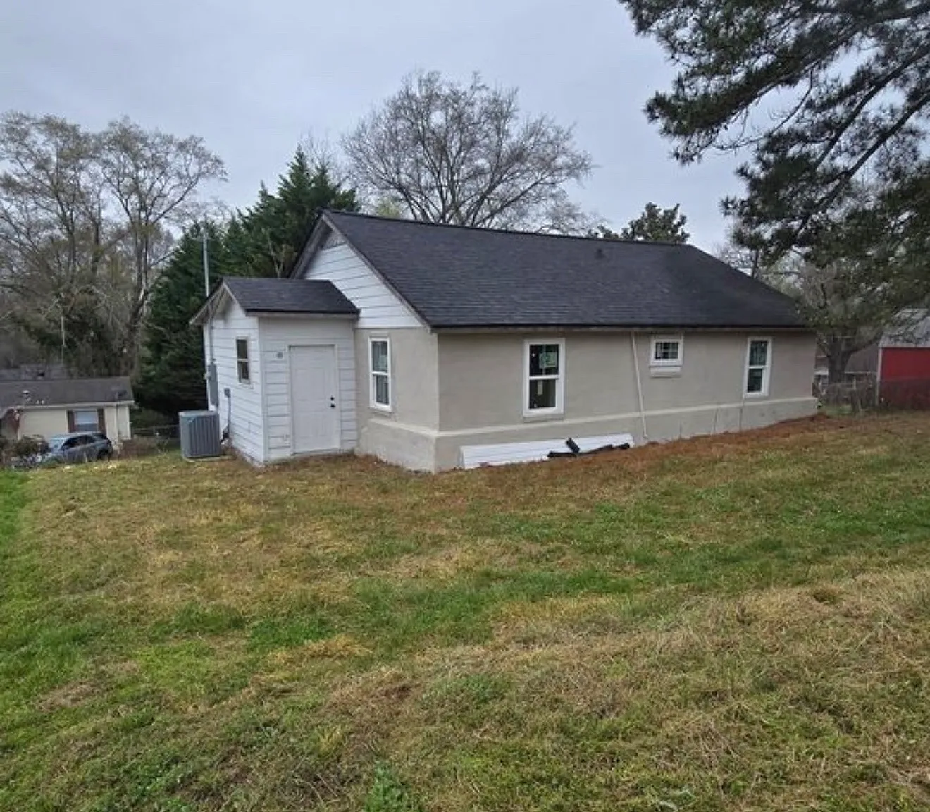 2 bed, 1.5 bath, 806 sqft, $1,600 — Photo 2