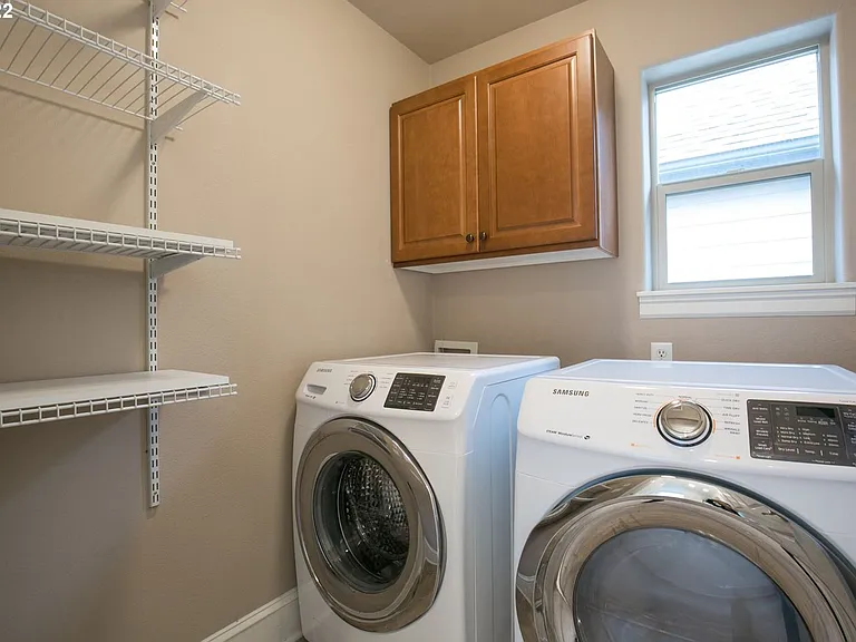 17335 SW Montague Way — Photo 14