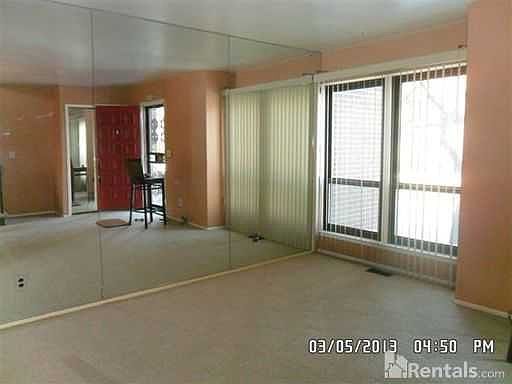 2nd image of 20913 Sherman Ave #10