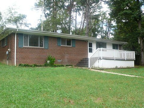 1st image of 726 Shelly Ln