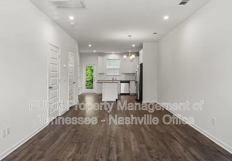 1219 Hope Village Way — Photo 7