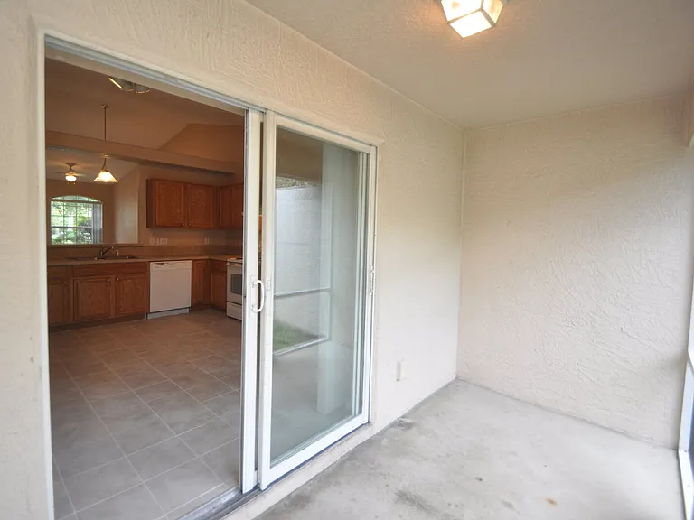 69 Rose Dr #B — Photo 21