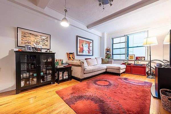 1st image of 162 W 56th St APT 1402
