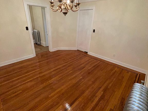 4th image of 1642 Parkview Ave #2