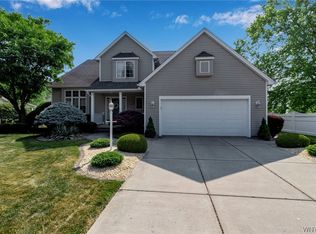 47 W Home Rd, Bowmansville, NY 14026