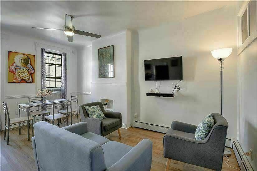 1st image of 825 Hancock St #2