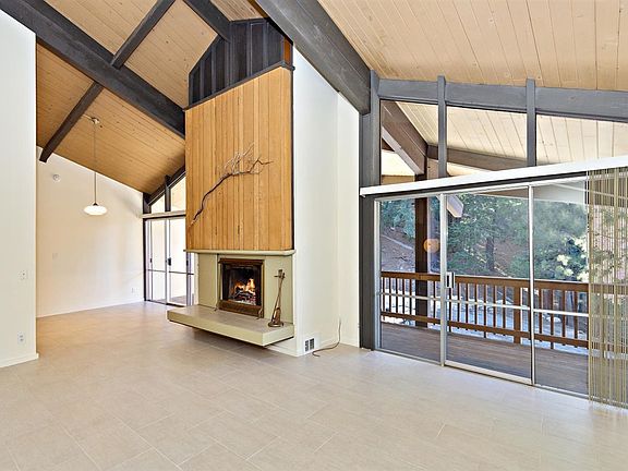 5th image of 872 Sierra Vista Dr #21