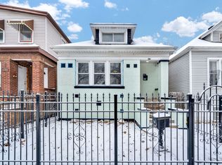 6818 S Wood St, Chicago, IL 60636