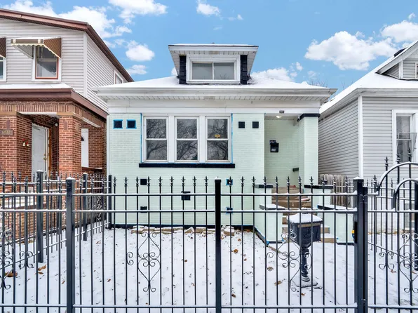 6818 S Wood St, Chicago, IL 60636