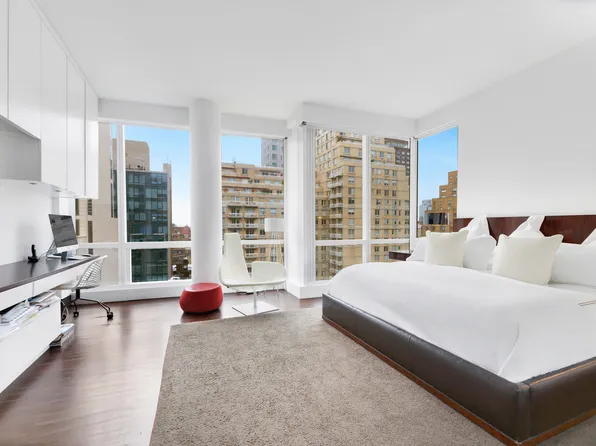 151 East 85th Street 15J image 3 of 6