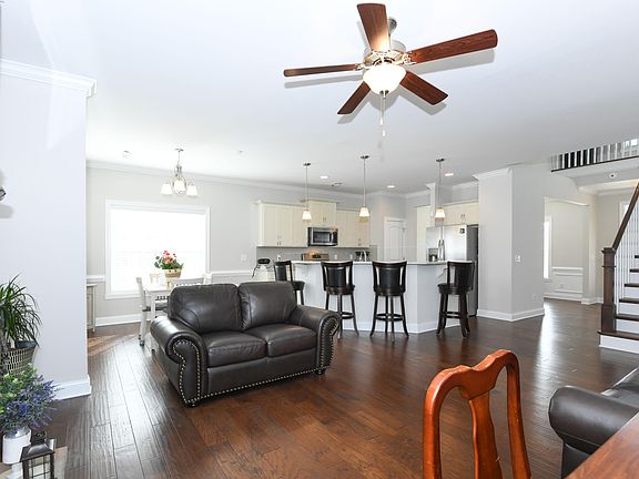 4th image of 2826 Fallin Ct