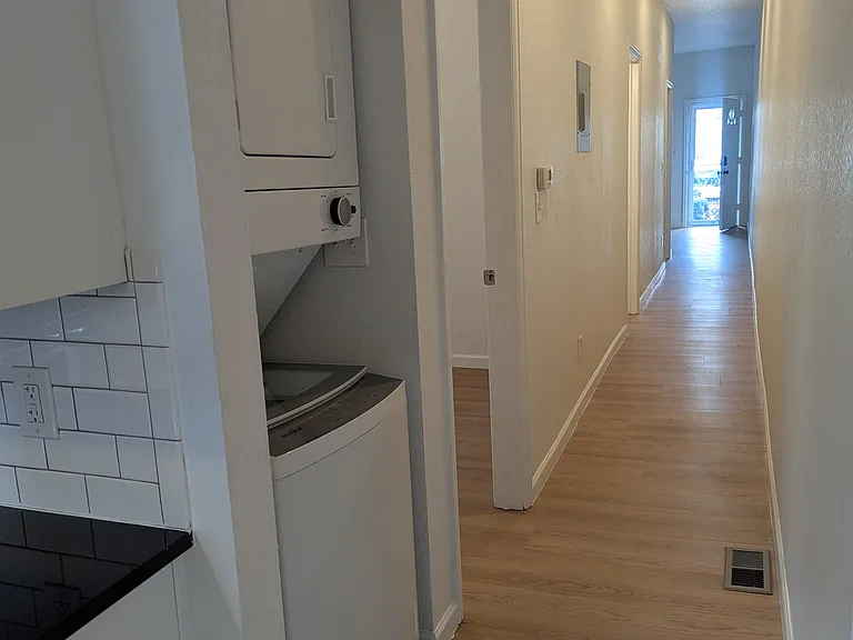 1517 King St — Photo 8