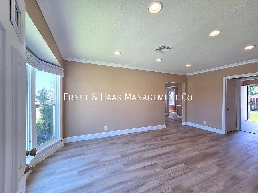 Charming 3-Bedroom Home with Large Yard and 2-Car Garage! — Photo 3