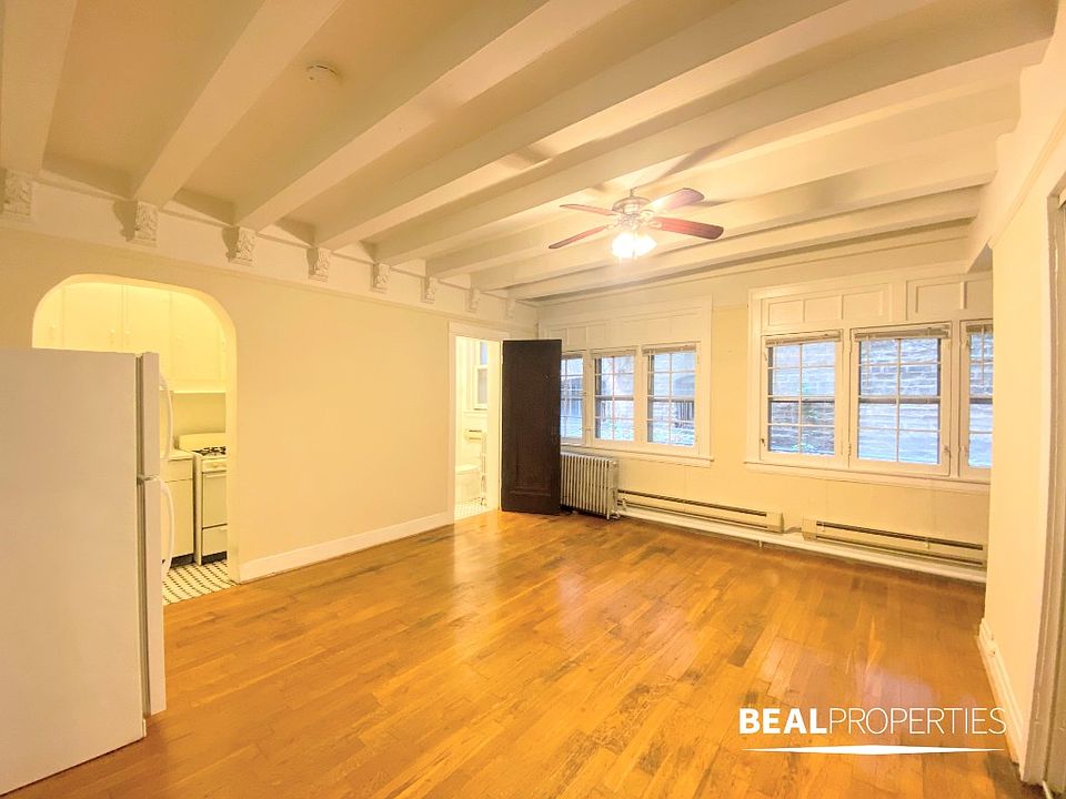 1st image of 4631 N Paulina St #4631106
