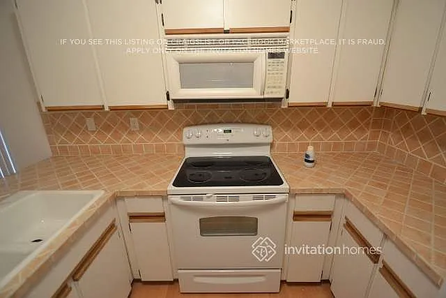 774 Cumberland Ter Davie, FL 33325 — Photo 4