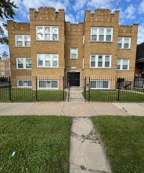 1106 W 77th St #G — Photo 6