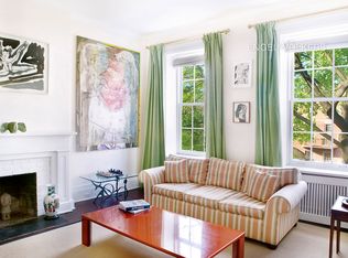 176 Sullivan St, New York, NY 10012