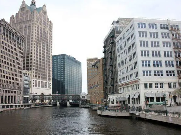 730 North Plankinton AVENUE #9D, Milwaukee, WI 53203